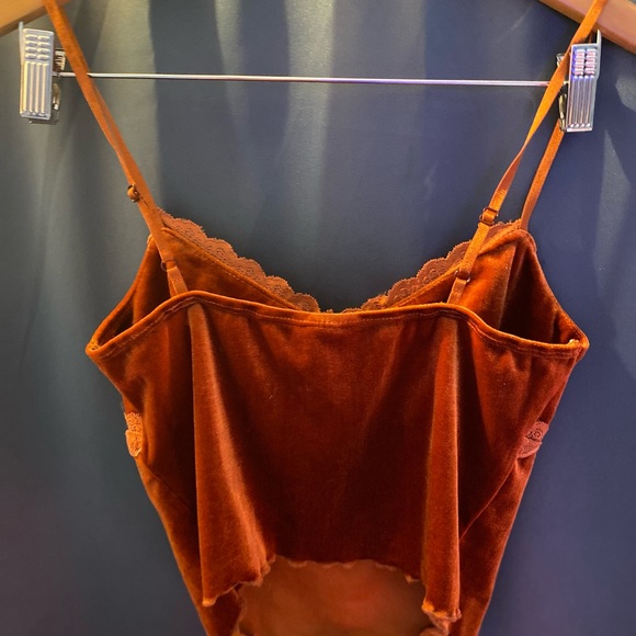 Velvet and lace orange Cami tank. - Picture 4 of 4
